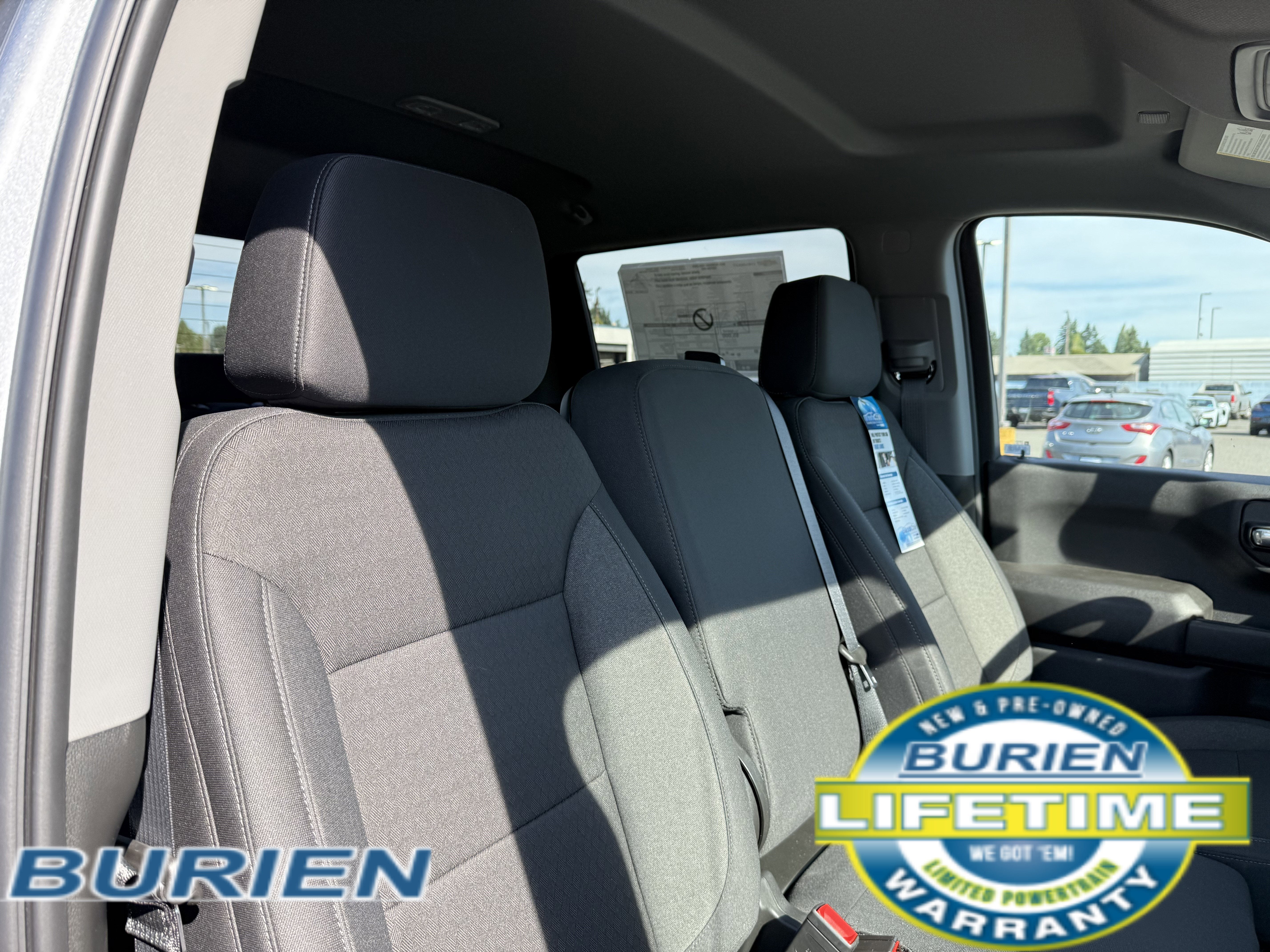 2025 Chevrolet Silverado 1500 Custom