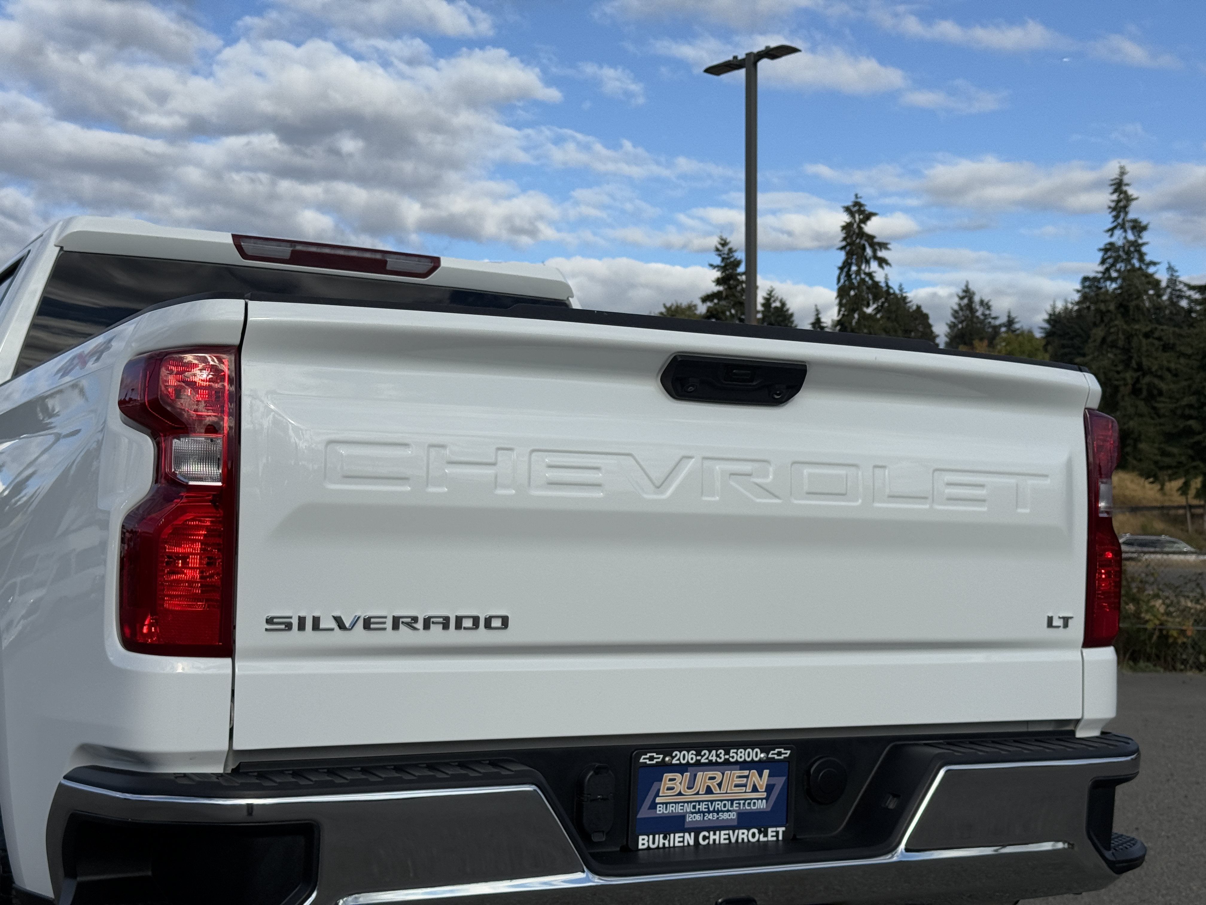 2025 Chevrolet Silverado 1500 LT