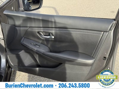 2024 Nissan Sentra SV Xtronic CVT