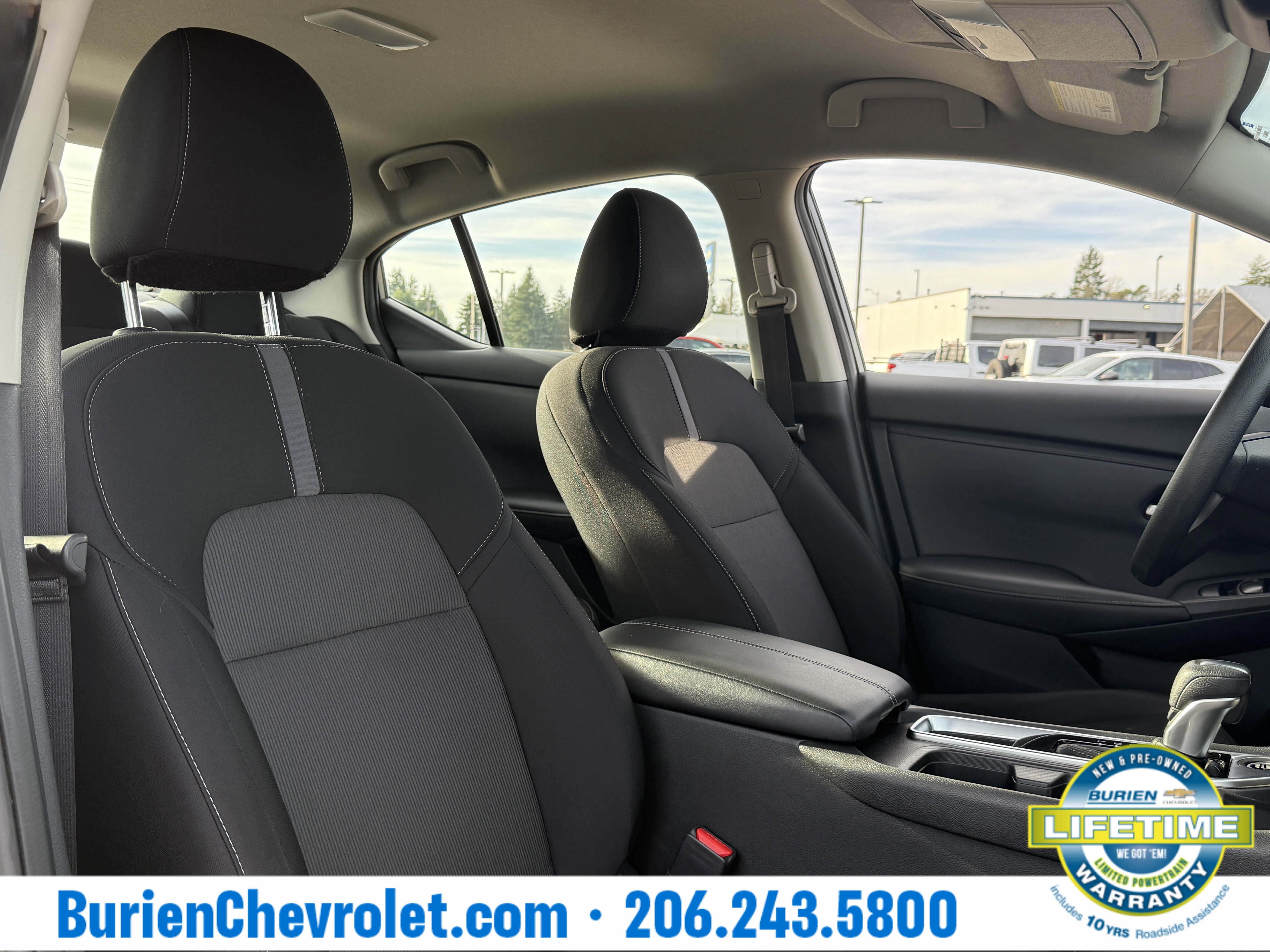 2024 Nissan Sentra SV Xtronic CVT