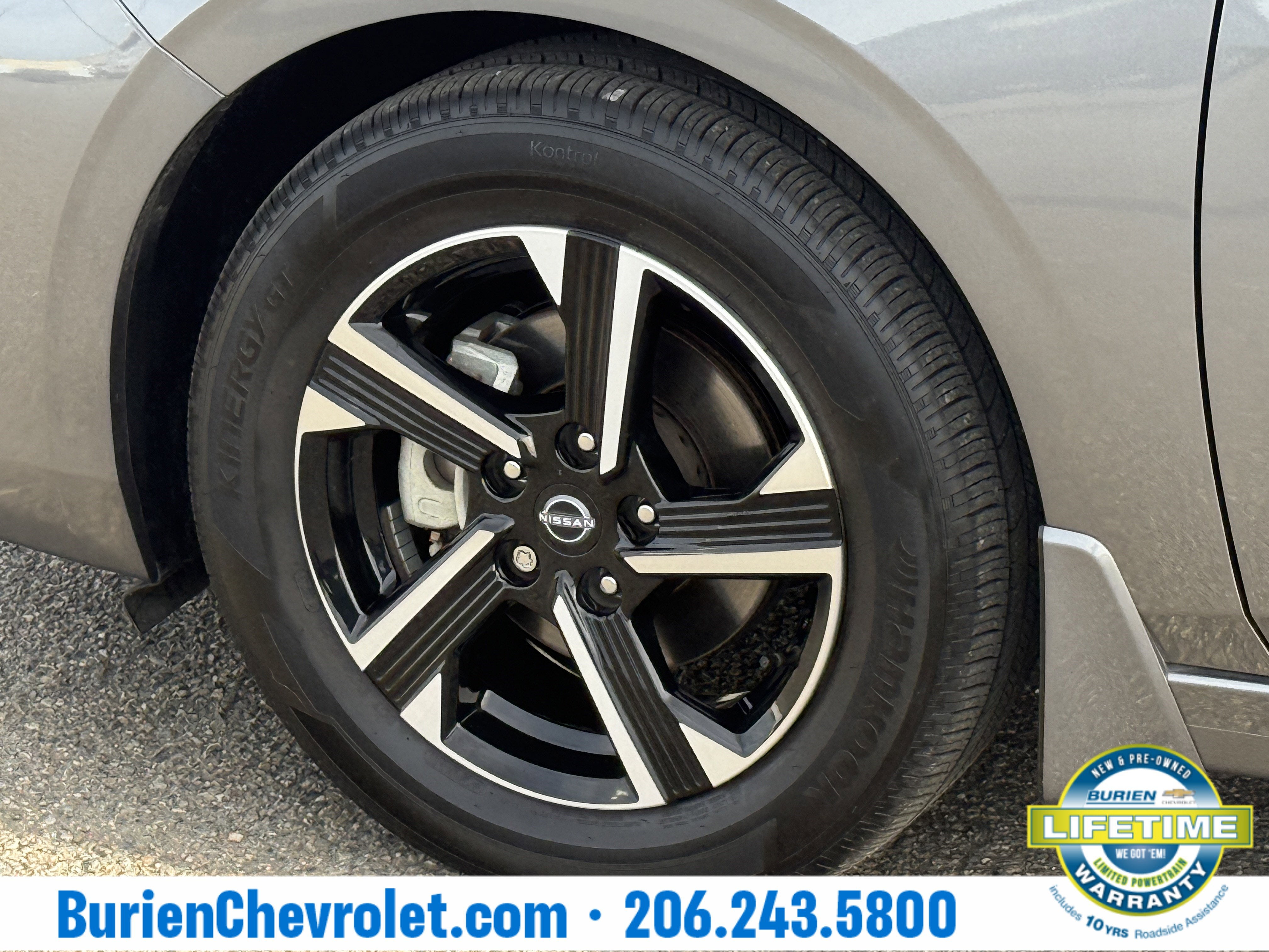 2024 Nissan Sentra SV Xtronic CVT