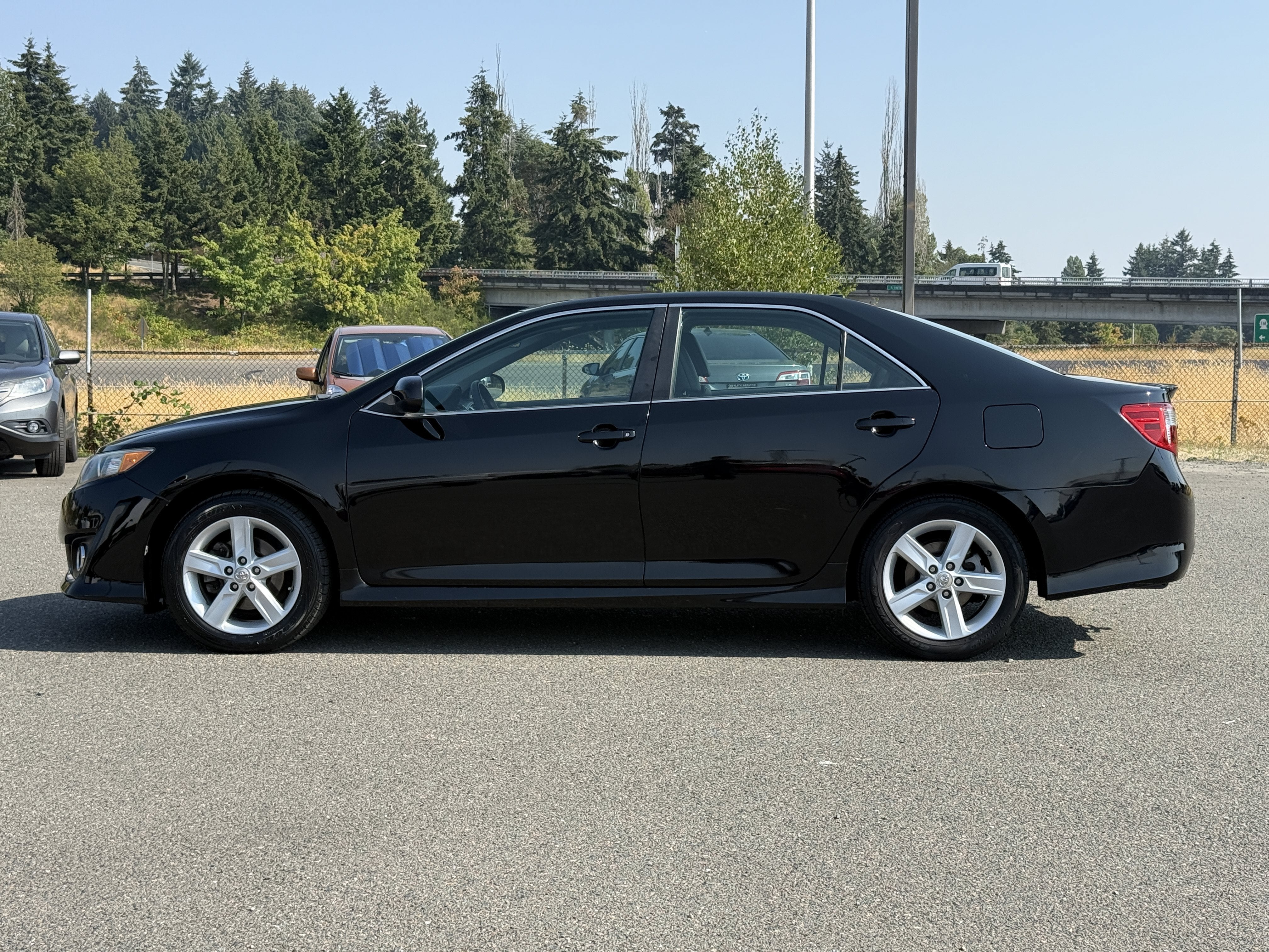 Used 2012 Toyota Camry SE with VIN 4T1BF1FK8CU588700 for sale in Burien, WA