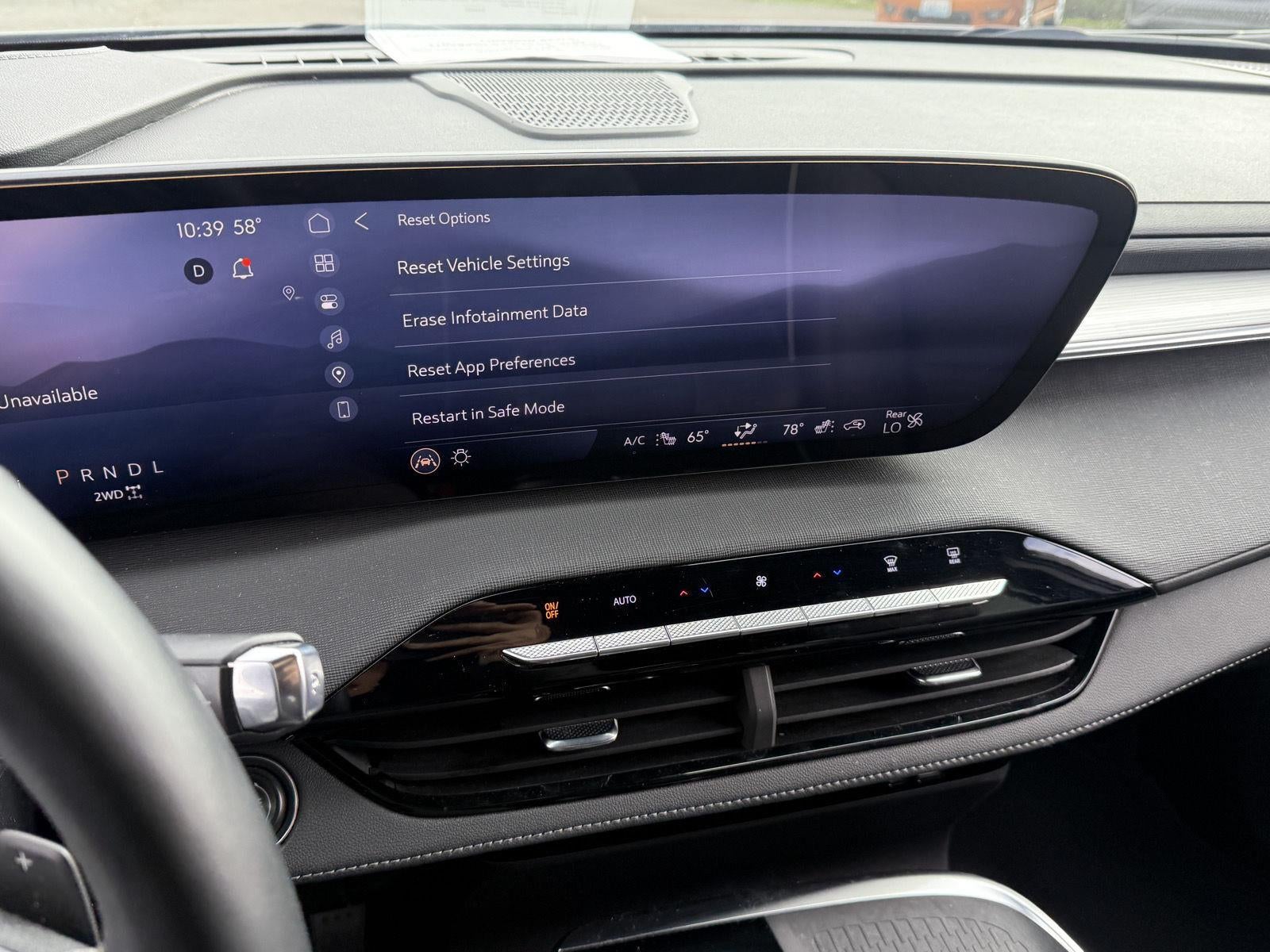 2025 Buick Enclave Preferred
