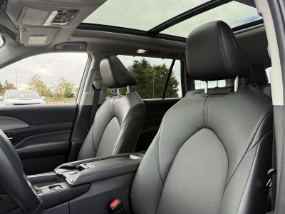 2024 Toyota Grand Highlander Hybrid XLE