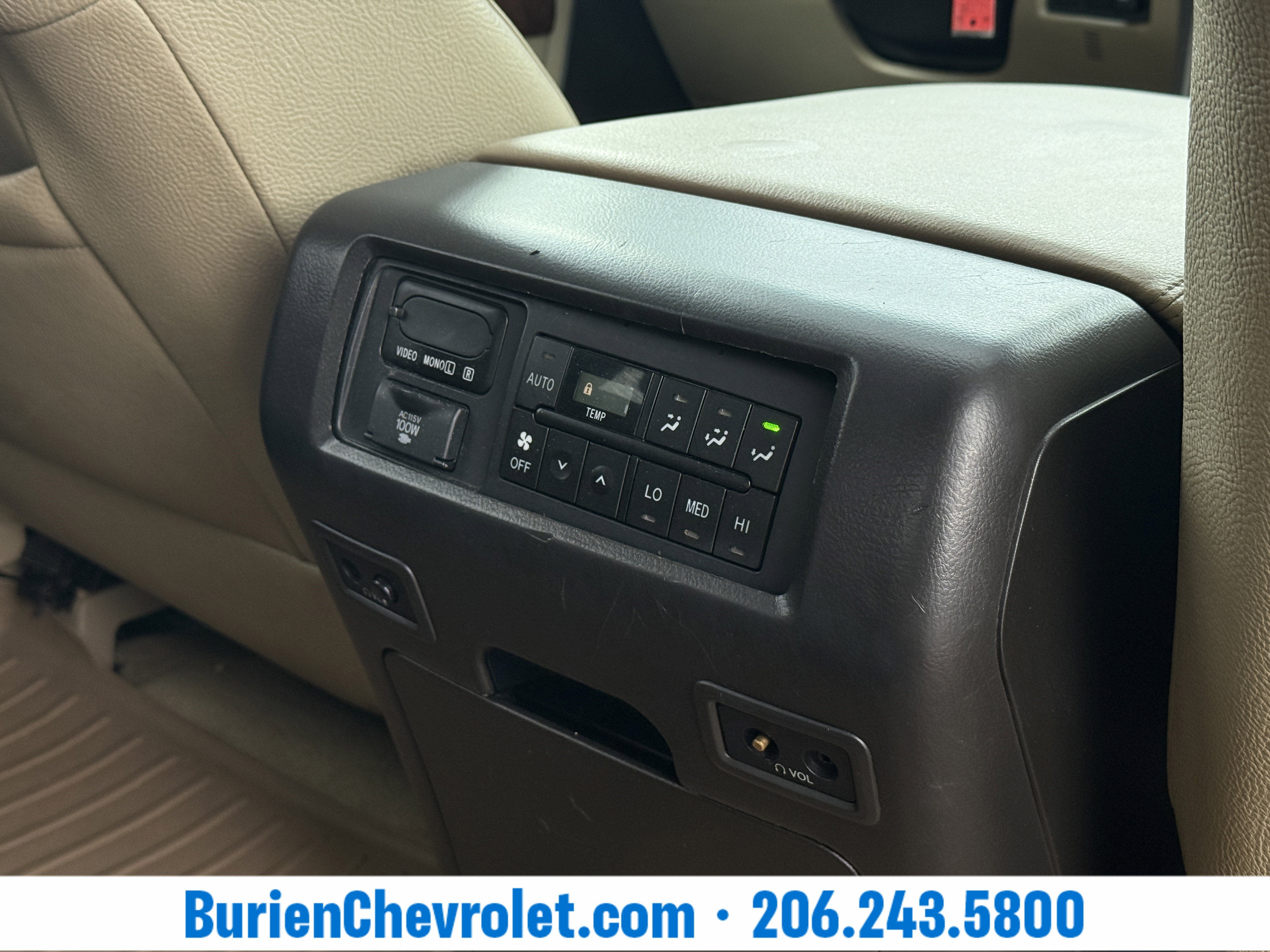 2010 Toyota Sequoia Platinum 5.7L V8