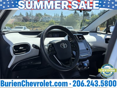 2019 Toyota Prius LE