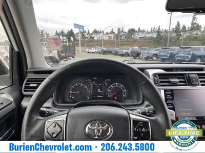 2022 Toyota 4Runner SR5