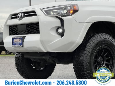 2022 Toyota 4Runner SR5