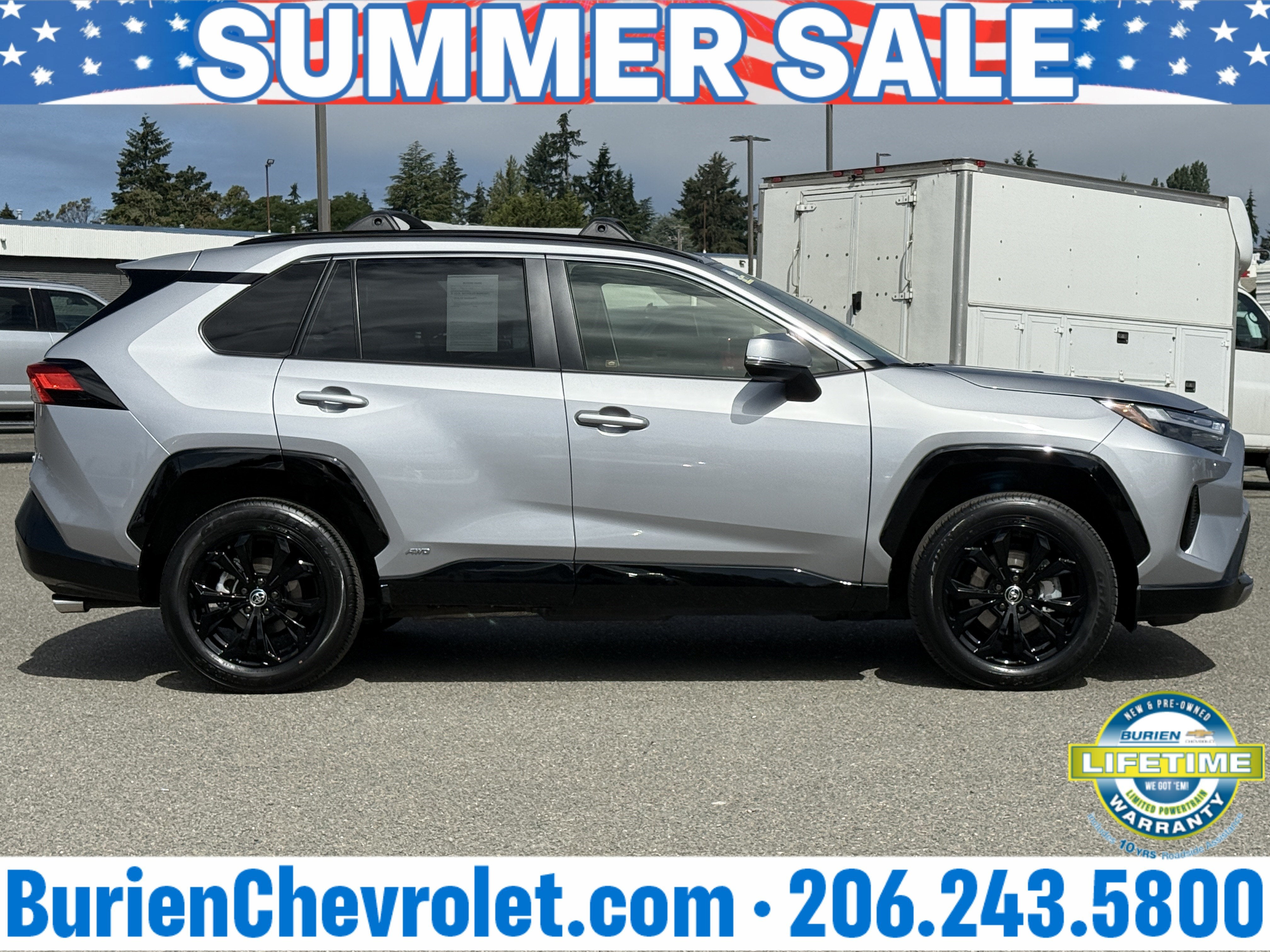 2022 Toyota RAV4 Hybrid SE