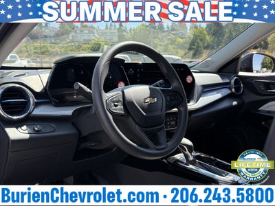 2025 Chevrolet Trax LT